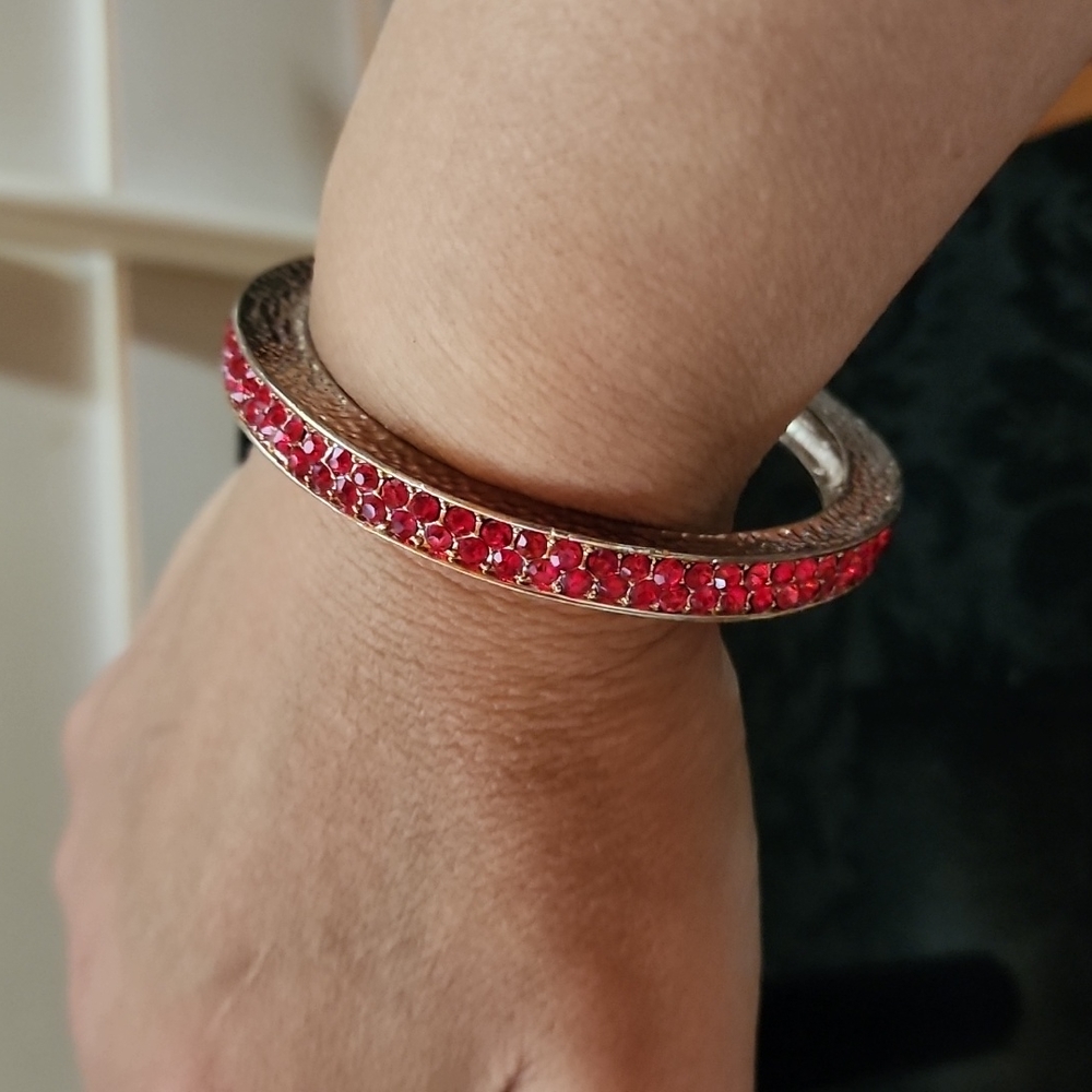 Red Rhinestone Bangle Bracelet - Picture 3 of 4